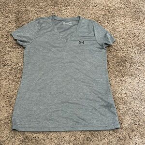 Under Armor athletic work out shirt